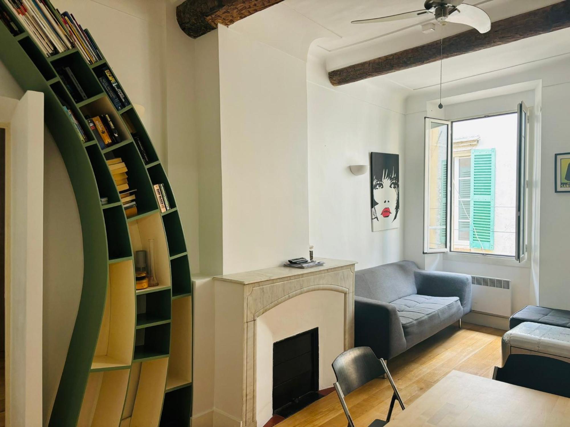 2 Bedroom Funky Apartment In The Heart Of The Old Town Of Antibes Luaran gambar