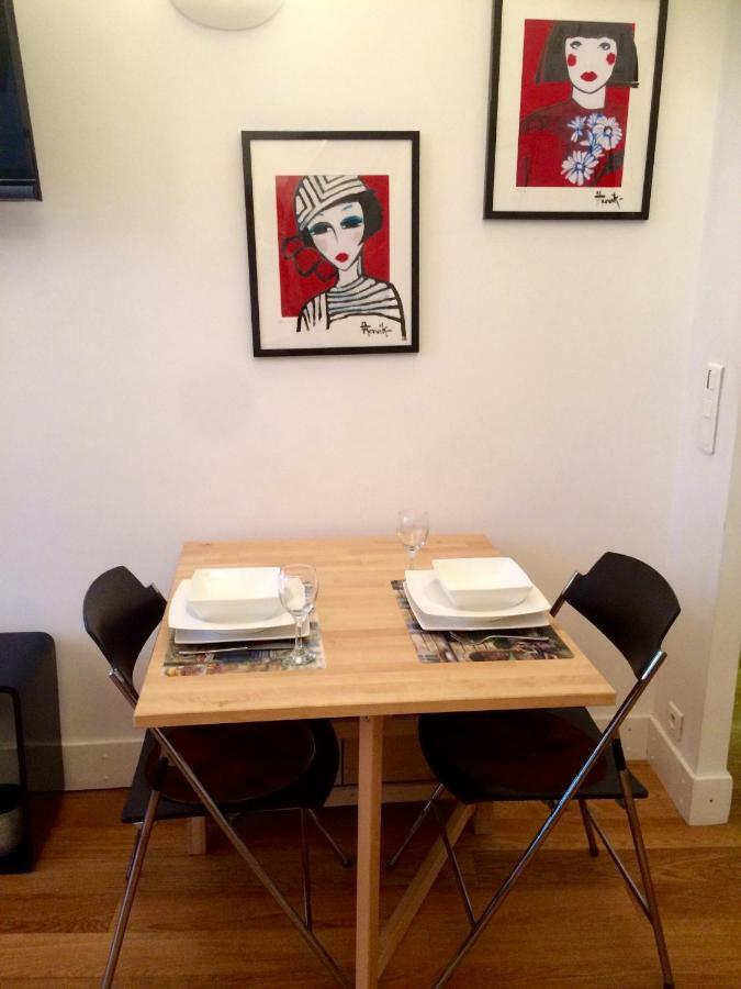 2 Bedroom Funky Apartment In The Heart Of The Old Town Of Antibes Luaran gambar
